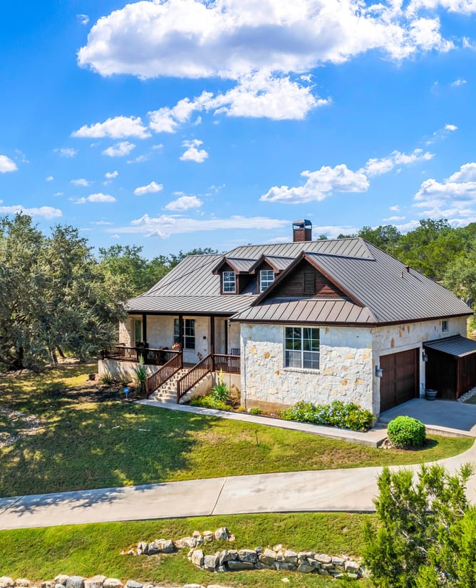 1906 Bee Creek Rd