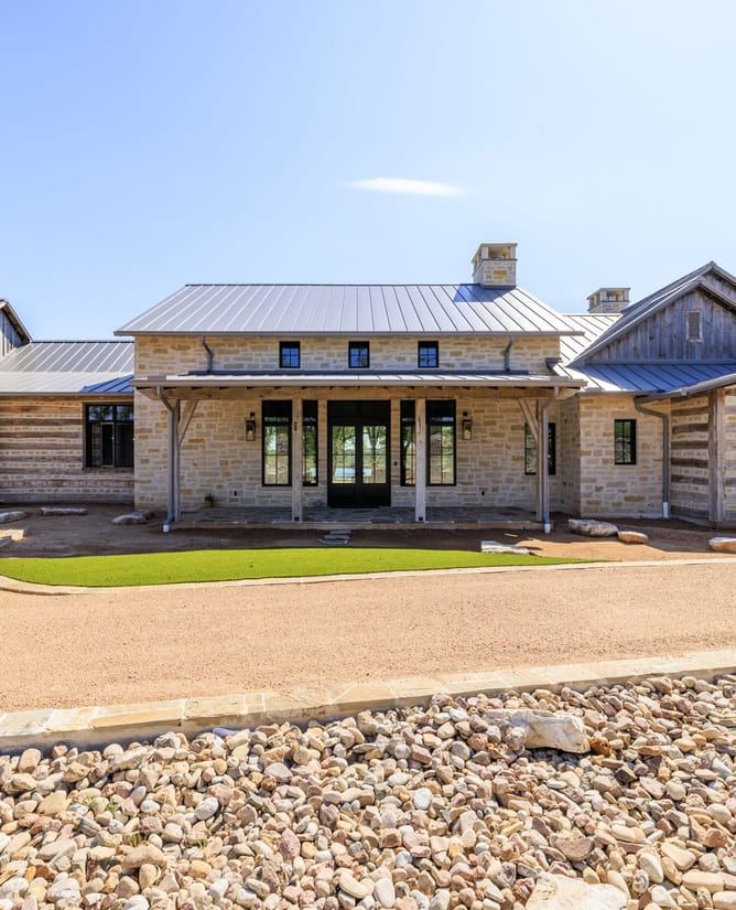 Low Key Lake Ranch | 146 ACs Fredericksburg