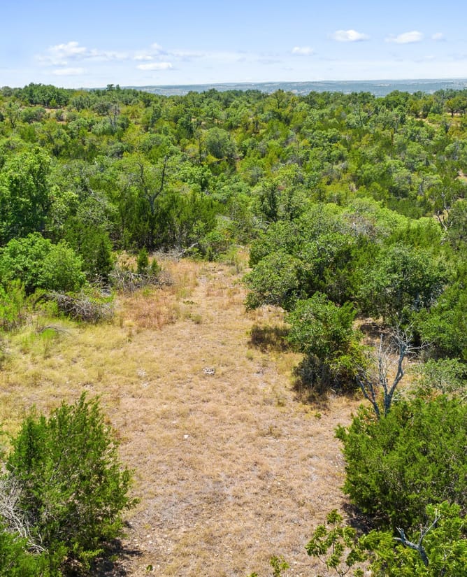 408 Osage Way Johnson City, TX 78636