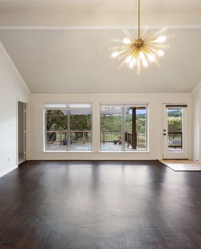 215 Maverick Circle, Horseshoe Bay, TX