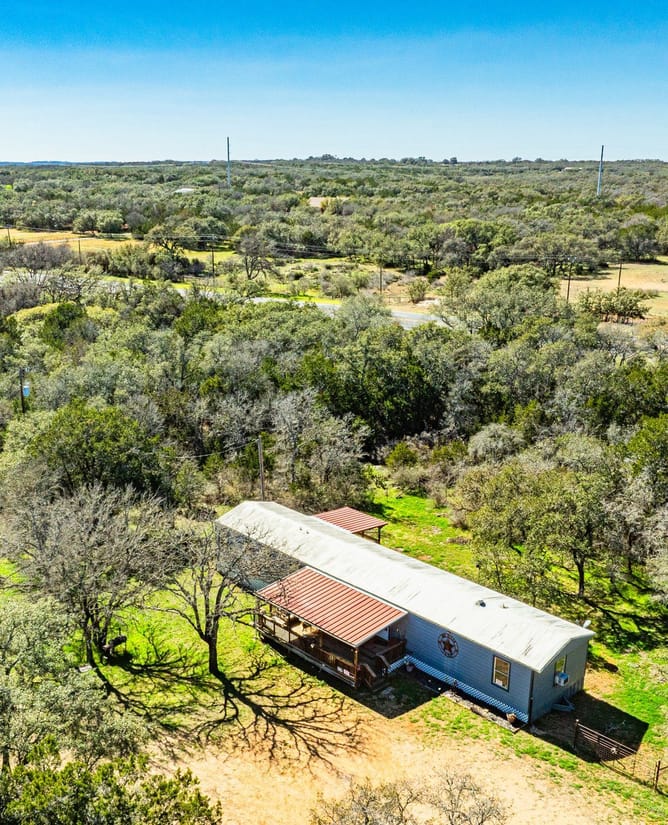 104 Ridge Drive, Johnson City, Texas - 5.43 Acres with house