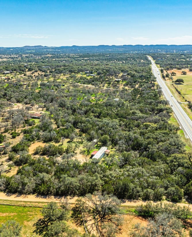 104 Ridge Drive, Johnson City, Texas - 5.43 Acres with house