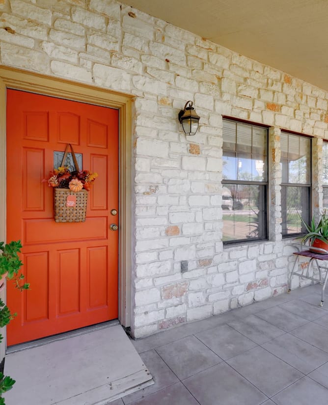502 Live Oak Dr, Johnson City, Texas 78636