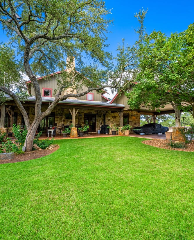 322 Wengenroth Rd., Kendalia, TX 78027