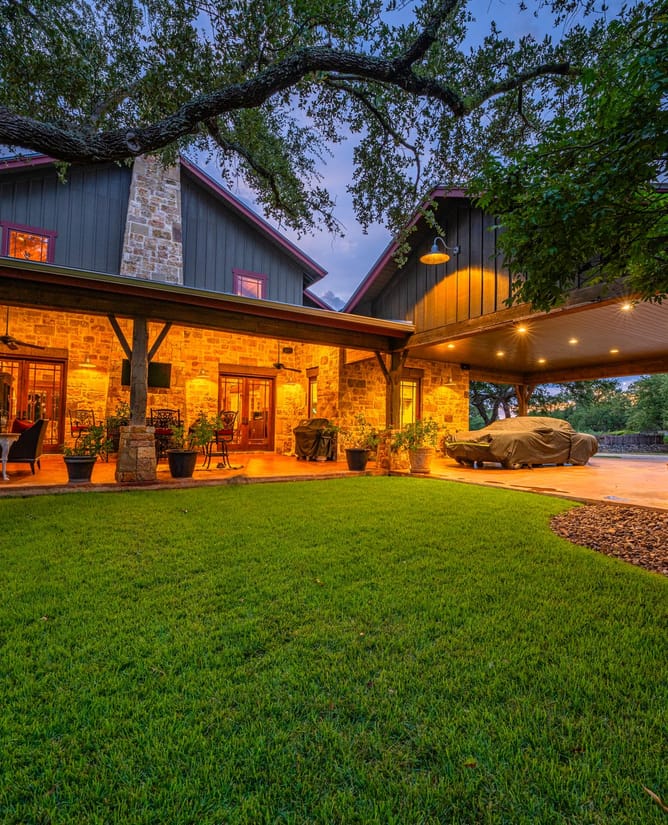 322 Wengenroth Rd., Kendalia, TX 78027