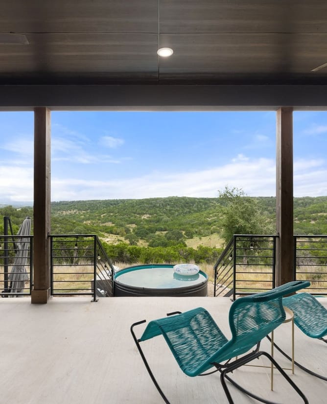 11 Sacramento, Kendalia, TX 78027
