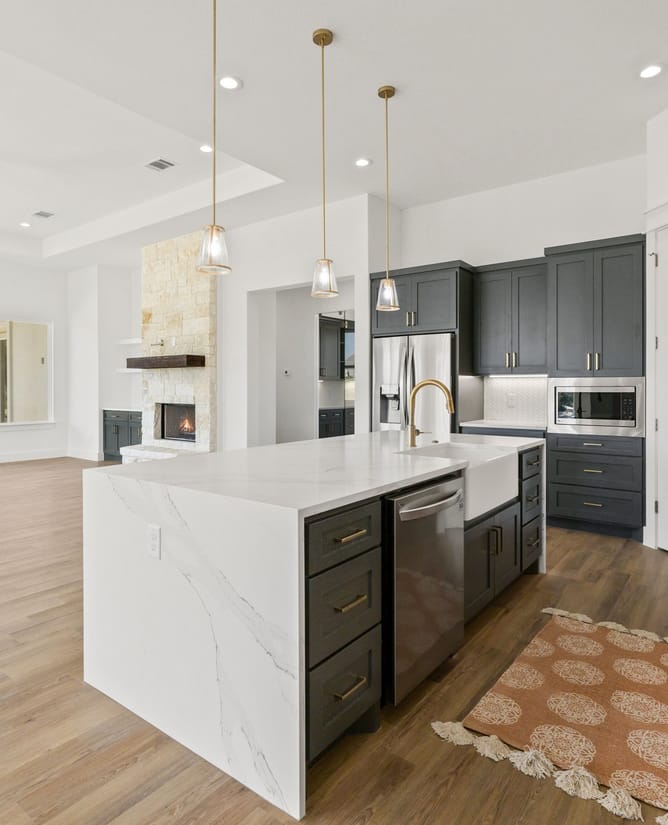 518 John Price Blanco, TX