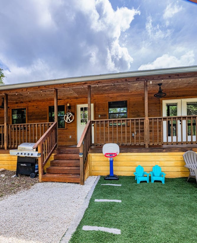 214 E Headwaters Ranch Rd, Kendalia, TX 78027