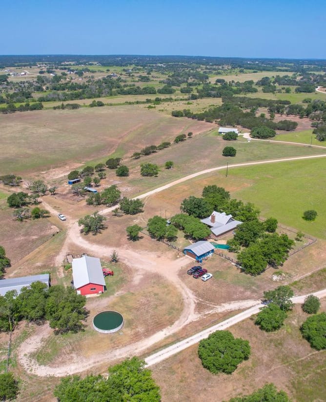 481 Greer Ln, Burnet, TX 78611