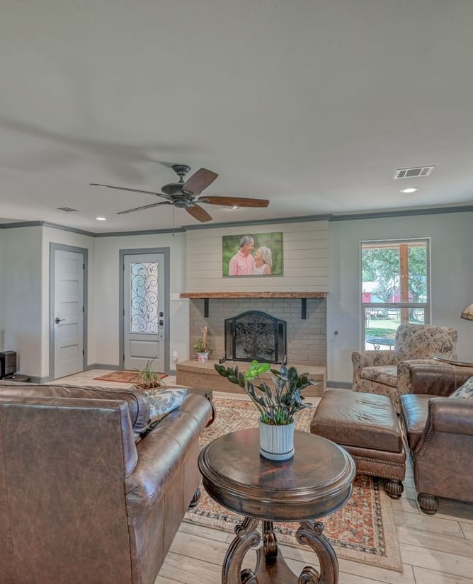 481 Greer Ln, Burnet, TX 78611