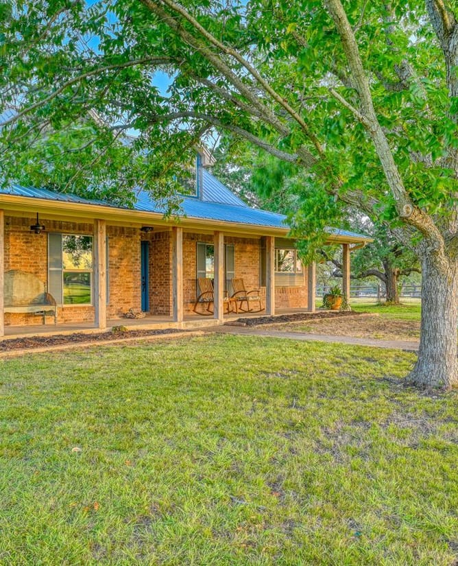 481 Greer Ln, Burnet, TX 78611