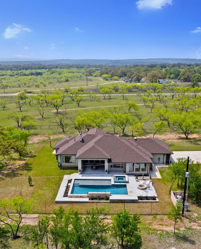 10900 Ranch Road 1323, Johnson City, TX