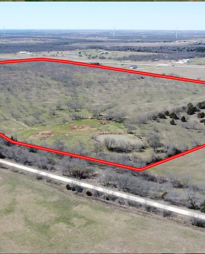 111 Acres Between Mount Calm and Hubbard, TX
