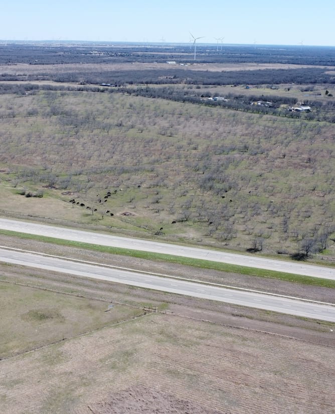 111 Acres Between Mount Calm and Hubbard, TX