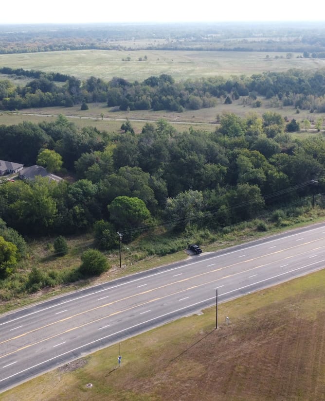 2 Acres on HWY 11 in Commerce, TX