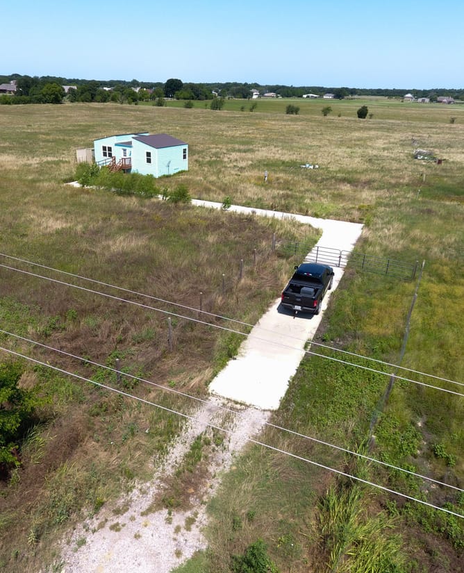 9.97 acres in Combine, TX