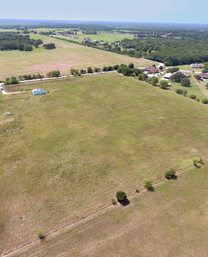 9.97 acres in Combine, TX