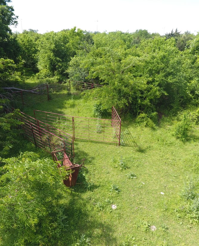 100 Acre Recreational Property between Mount Calm & Hubbard