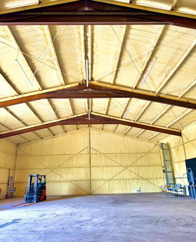 Metal Building on 11 Acres