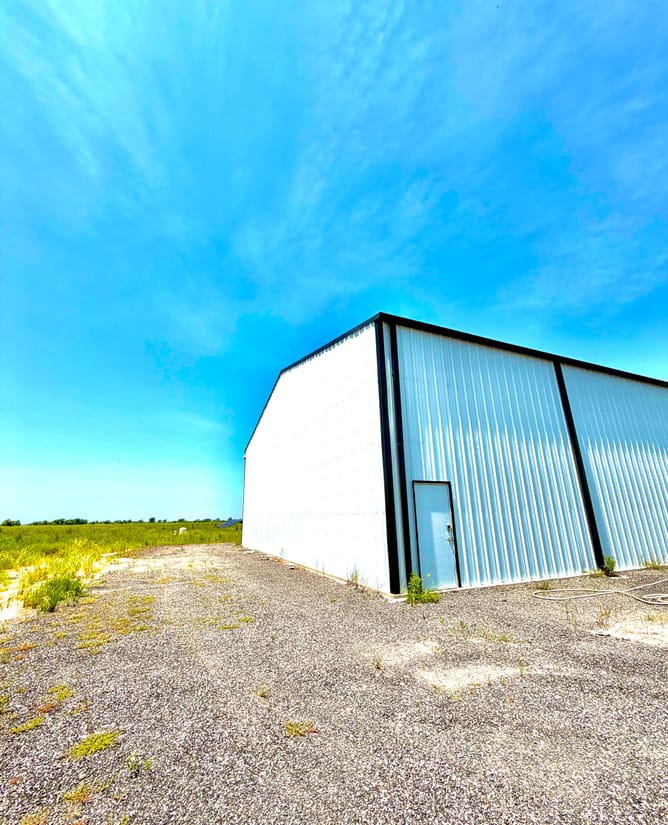Metal Building on 11 Acres