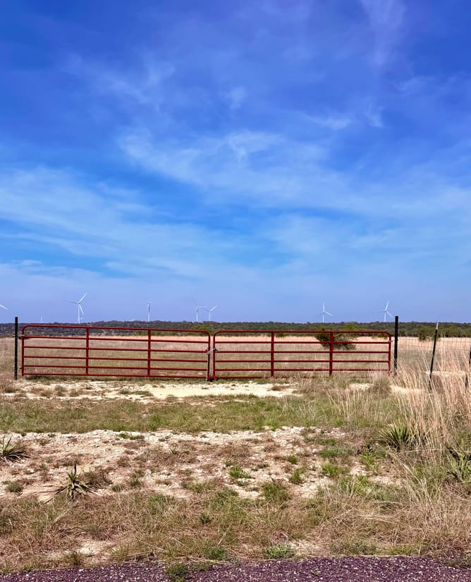 20 Hill Country Acres w VIEWS and water