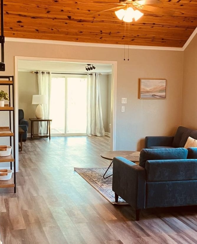 8± Acre Nueces Riverfront | 300+ Ft Frontage, Dual Homes, Airbnb Income