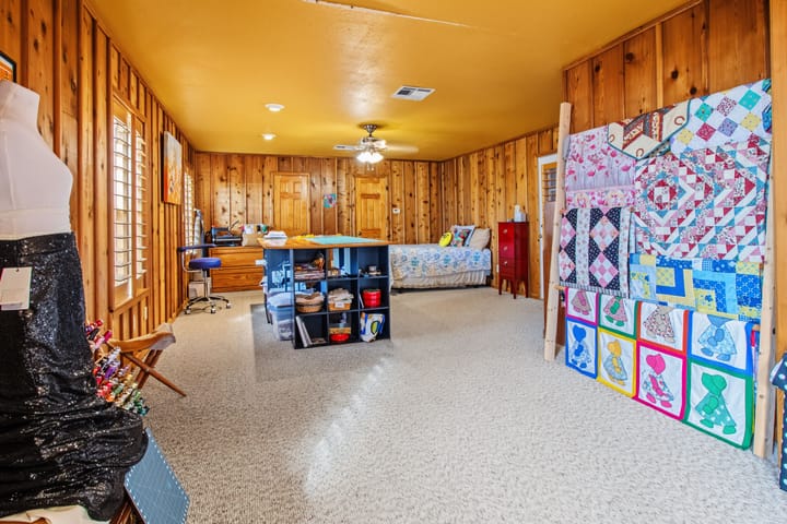 4 Welch Ranch, mature oak trees, hardwood trees, ponds, native grasses, electric, Main House, Barndominium, shop