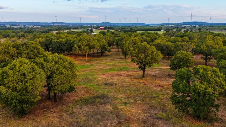 4 Welch Ranch, mature oak trees, hardwood trees, ponds, native grasses, electric, Main House, Barndominium, shop