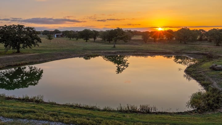 4 Welch Ranch, mature oak trees, hardwood trees, ponds, native grasses, electric, Main House, Barndominium, shop