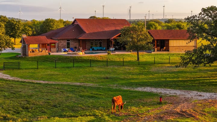 4 Welch Ranch, mature oak trees, hardwood trees, ponds, native grasses, electric, Main House, Barndominium, shop
