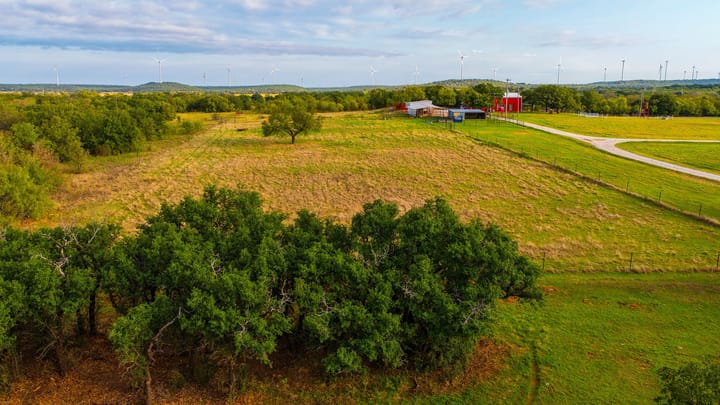 4 Welch Ranch, mature oak trees, hardwood trees, ponds, native grasses, electric, Main House, Barndominium, shop
