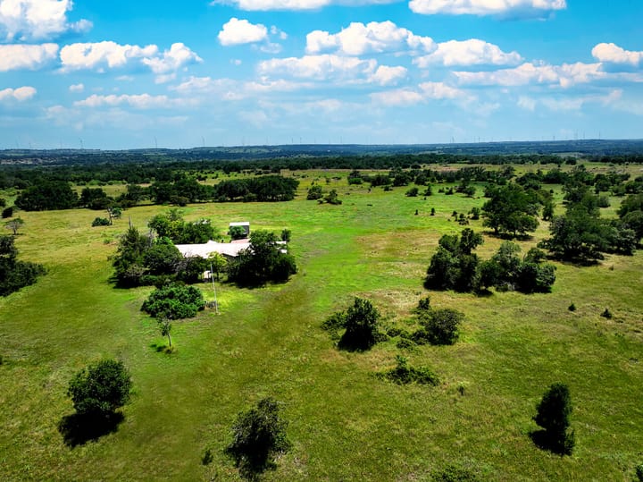 8526 Hwy 90 W