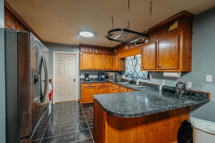 5 Kitchen View 