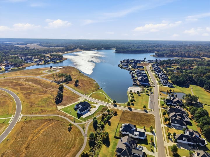 072 109 Edenberg Bend Drone 011