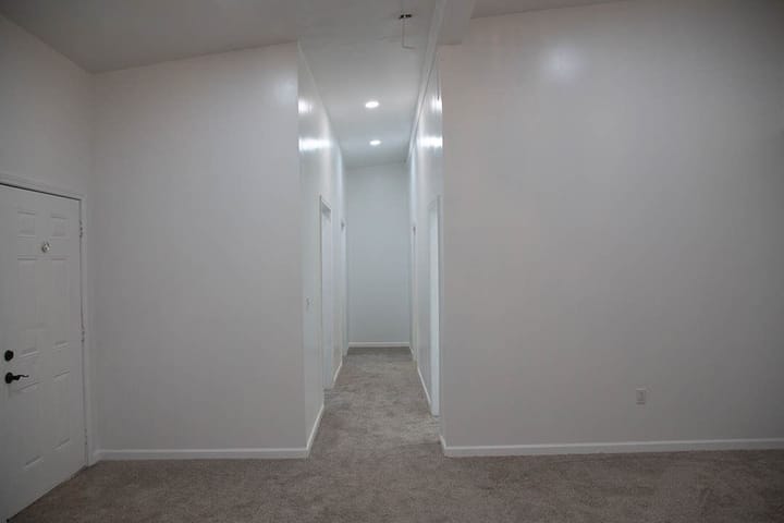 14 Interior Hallway