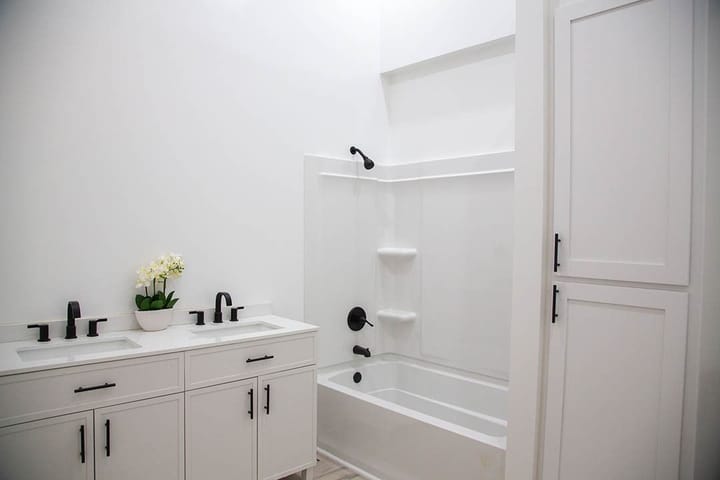 15 Full Bath