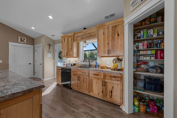 57 Web Or Mls Dsc00281