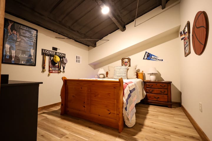 Bedroom5