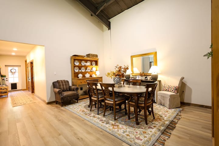 Diningroom2
