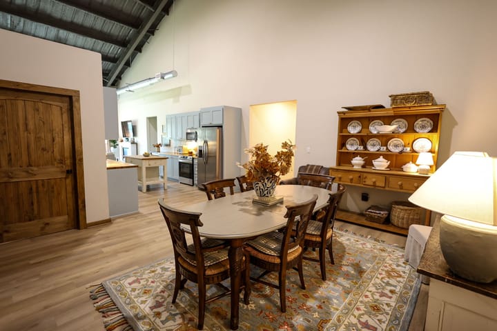 Diningroom1