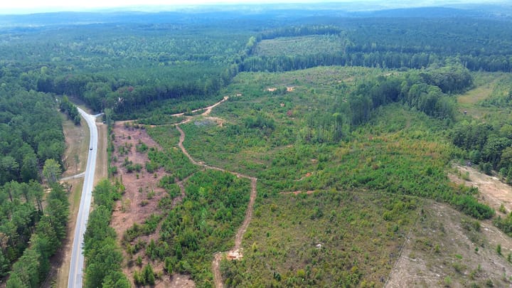 Victory Rd Tract 8 05
