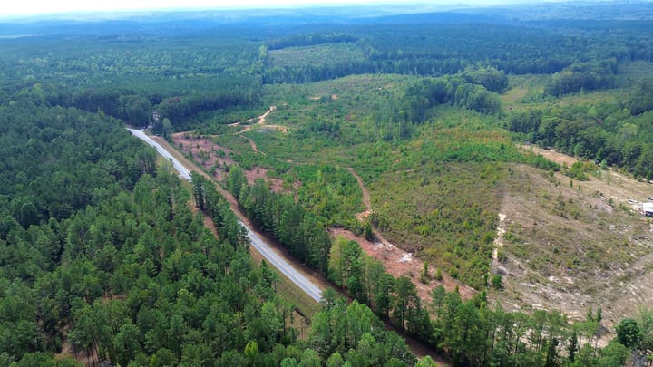 Victory Rd Tract 8 06