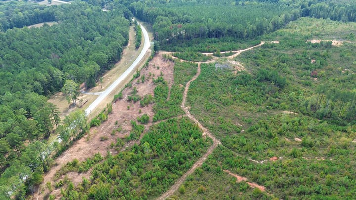 Victory Rd Tract 8 04