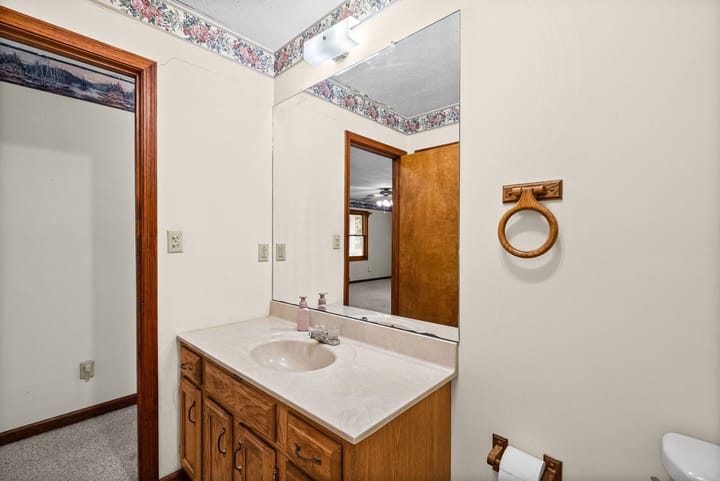 26 Web Or Mls 16350 Froghop Rd