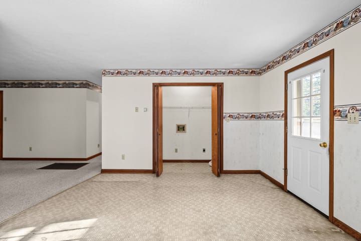 21 Web Or Mls 16350 Froghop Rd