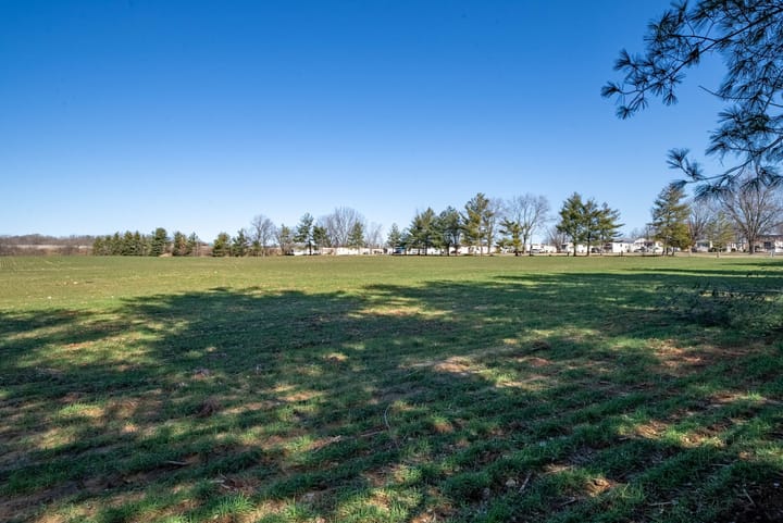 15 Web Or Mls Old Concord Ln