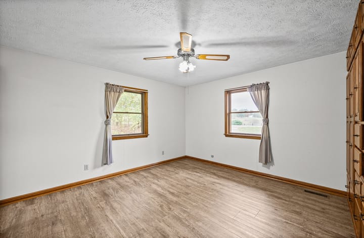 30 Web Or Mls 1647 Poole Mill Rd