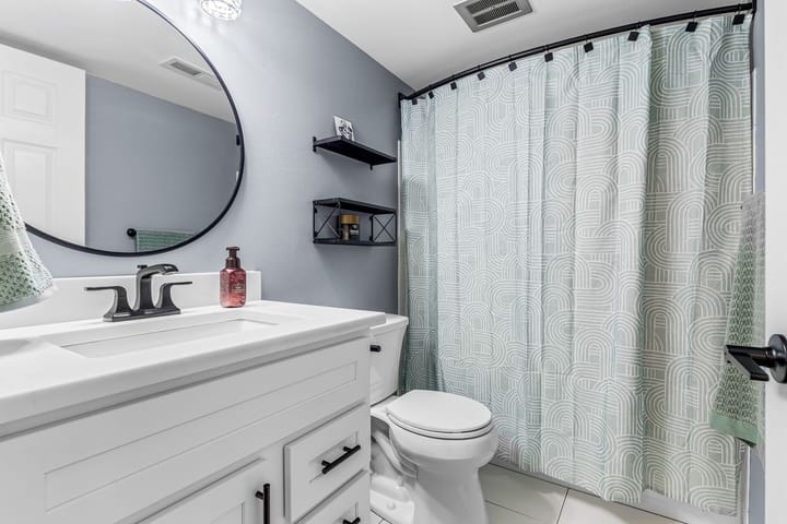 22 Web Or Mls 022 12561 Chardin Pl