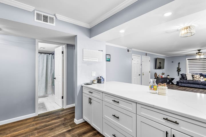 20 Web Or Mls 020 12561 Chardin Pl
