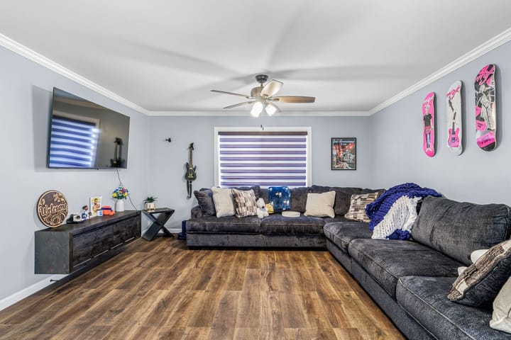 13 Web Or Mls 013 12561 Chardin Pl
